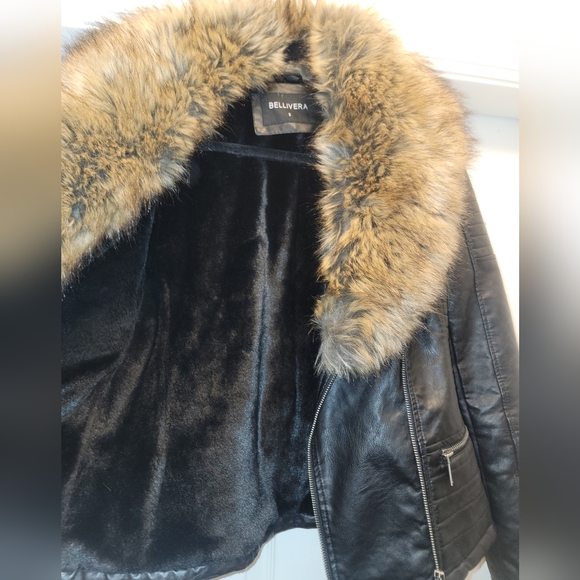 Vegan leather faux fur lined leather jacket. Woman's S - Picture 4 of 4